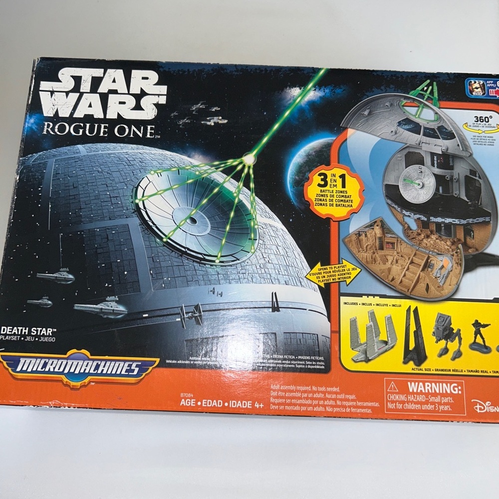 Disney Hasbro Micromachines Death Star Wars Rogue One 360º Playset NEW RARE.